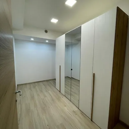Apartamento N.4 *